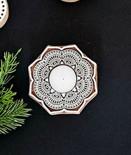 Load image into Gallery viewer, Flower Block Tealight