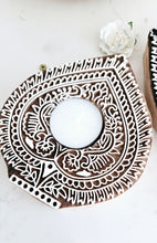 Load image into Gallery viewer, Pan Block Tea Light