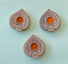 Load image into Gallery viewer, Pan Block Tea Light