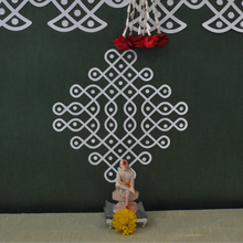 Load image into Gallery viewer, Muggu small cutouts (Set of 4)