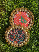Load image into Gallery viewer, Patola rangoli mat