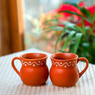 Earthen tea cups