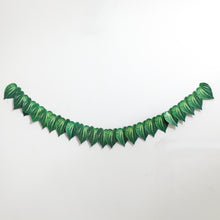 Load image into Gallery viewer, Betel/Paan Leaves Toran( Setof2 )
