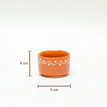 Load image into Gallery viewer, Small ceramic bowl with dimensions
