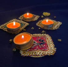 Load image into Gallery viewer, Peacock Gota Patti T-Light Candle Holder
